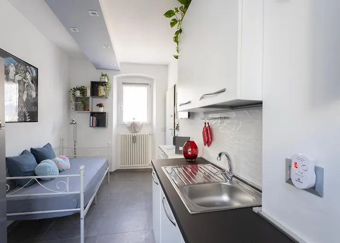 Daire Romantic House Floransa